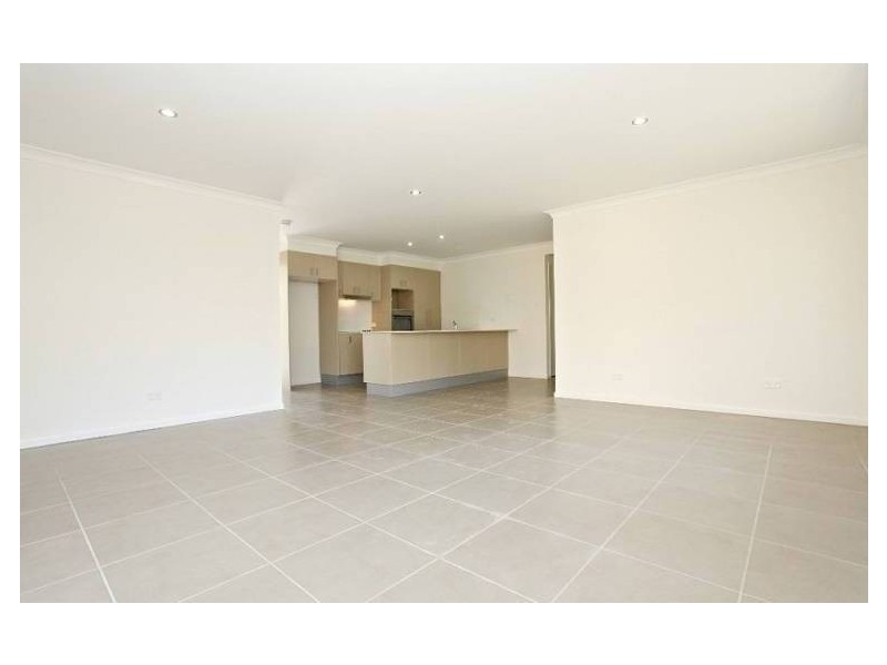 7 ELMORE CIRCUIT, Bundamba QLD 4304