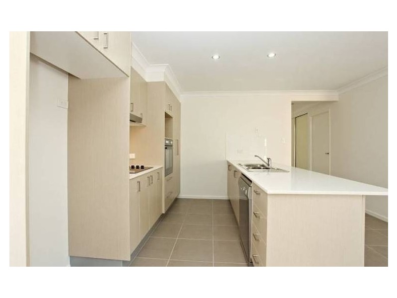 7 ELMORE CIRCUIT, Bundamba QLD 4304