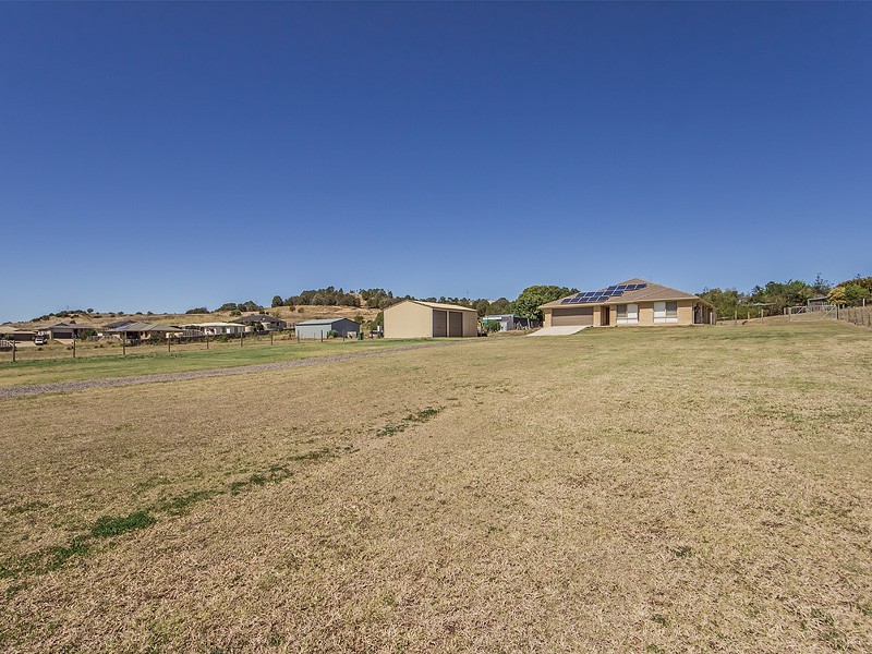18 HAPPYDALE ROAD, Lowood QLD 4311