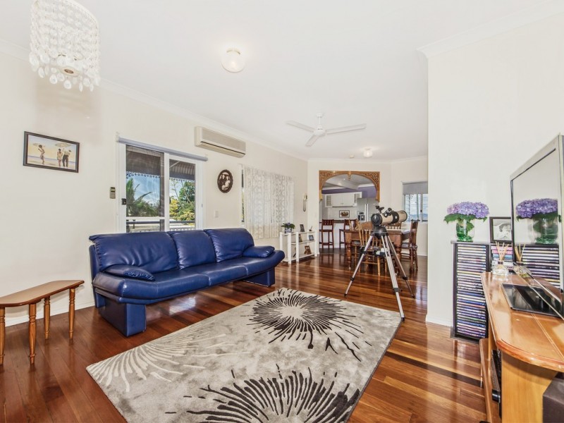 14 MACADAMIA DRIVE, Lowood QLD 4311