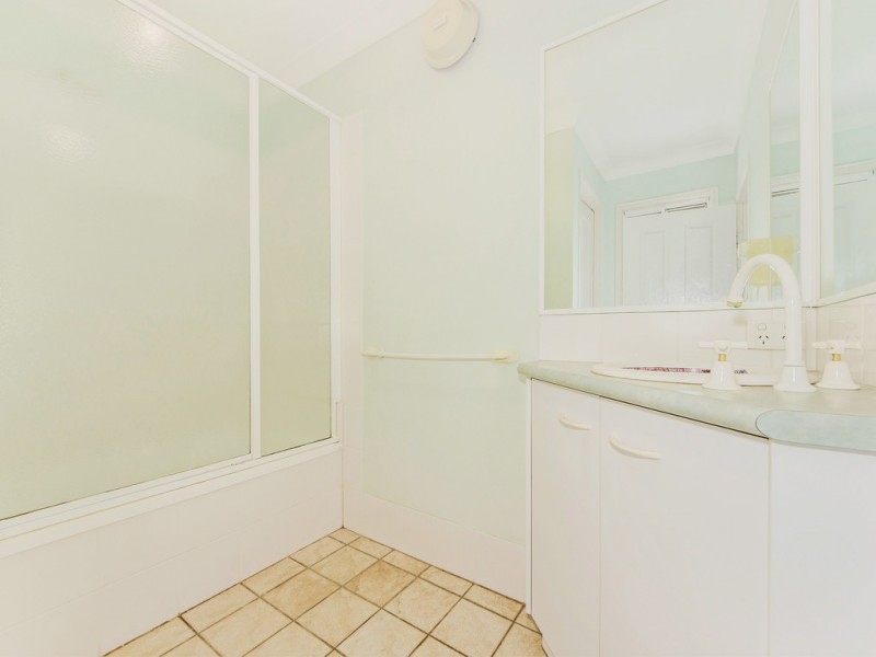 14 MACADAMIA DRIVE, Lowood QLD 4311