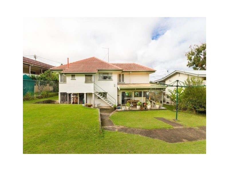 30 Hawkwood Street, Mount Gravatt East QLD 4122