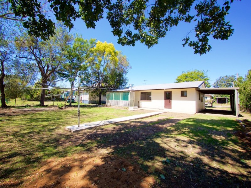 15 DON STREET, Lowood QLD 4311