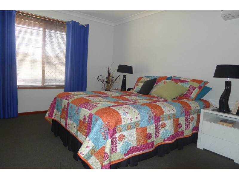 71 KENNEDY DRIVE, Redbank Plains QLD 4301