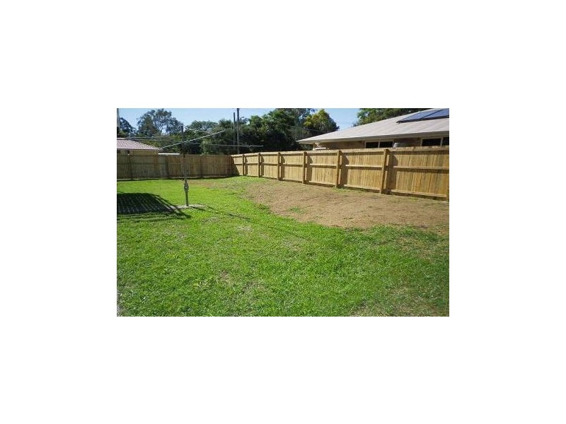 21 GLEN NOBLE AVENUE, Redbank Plains QLD 4301