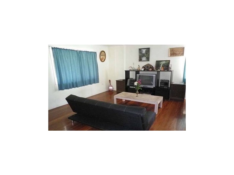 21 GLEN NOBLE AVENUE, Redbank Plains QLD 4301