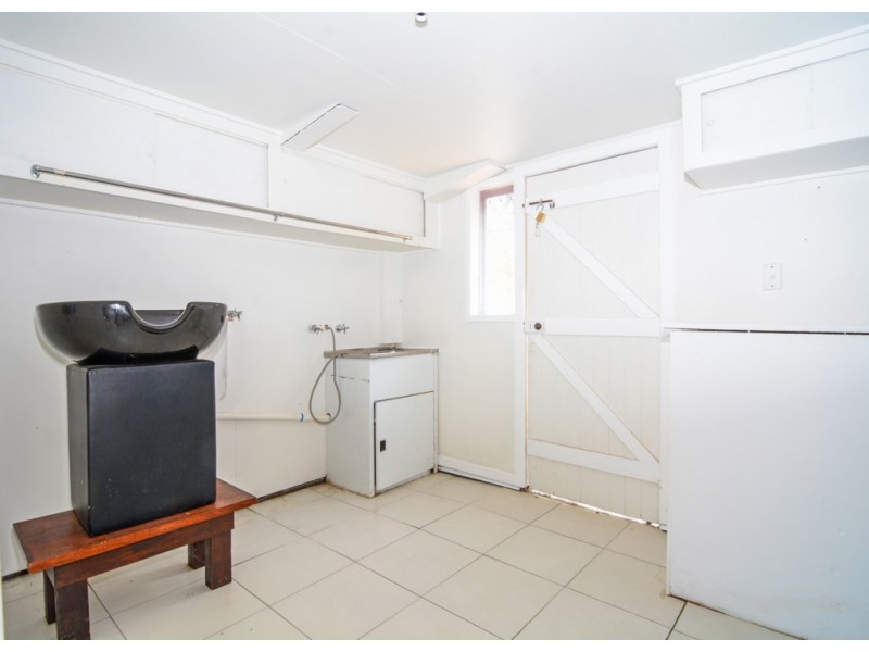 17 RACEVIEW STREET, Eastern Heights QLD 4305