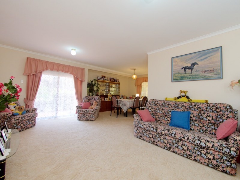 30 CARRALLUMA CRESCENT, Fernvale QLD 4306