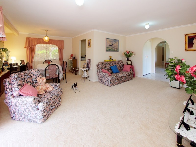 30 CARRALLUMA CRESCENT, Fernvale QLD 4306