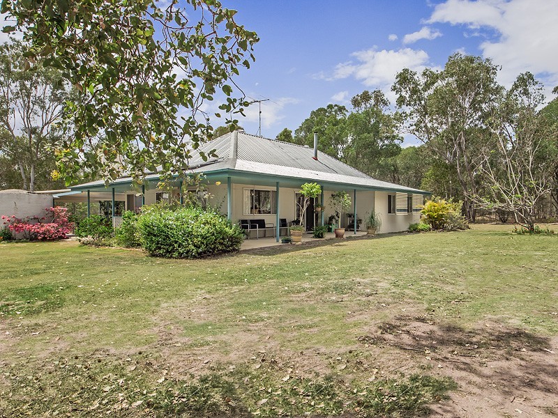 149 F HOLTS ROAD, Pine Mountain QLD 4306