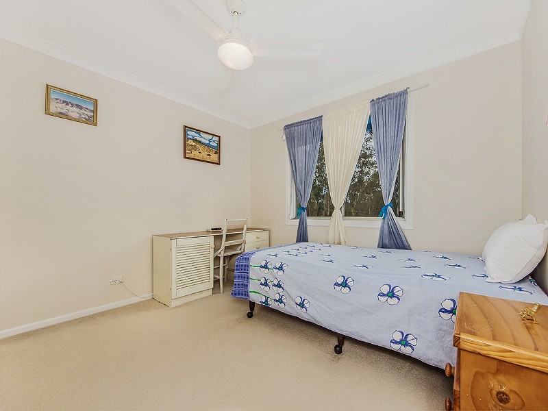 149 F HOLTS ROAD, Pine Mountain QLD 4306