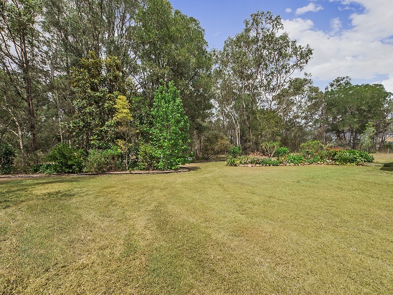 149 F HOLTS ROAD, Pine Mountain QLD 4306
