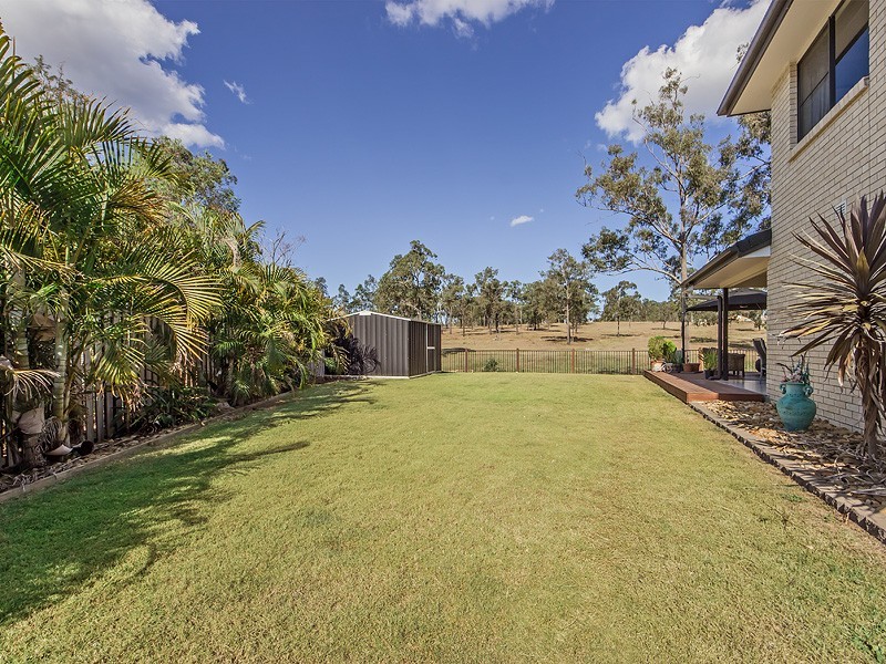 4 DALEWOOD PLACE, Fernvale QLD 4306