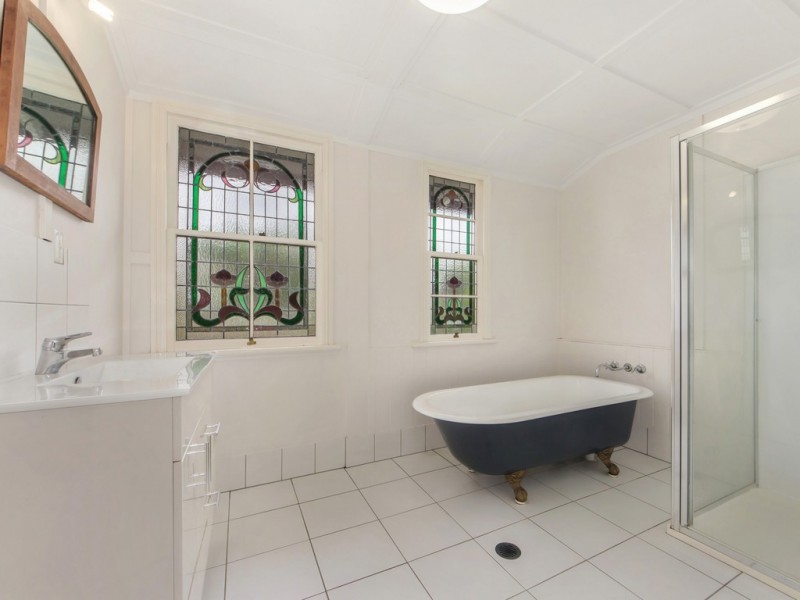 7 THOMAS STREET, Sadliers Crossing QLD 4305