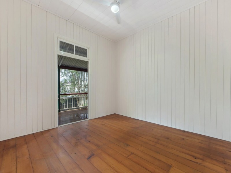 7 THOMAS STREET, Sadliers Crossing QLD 4305