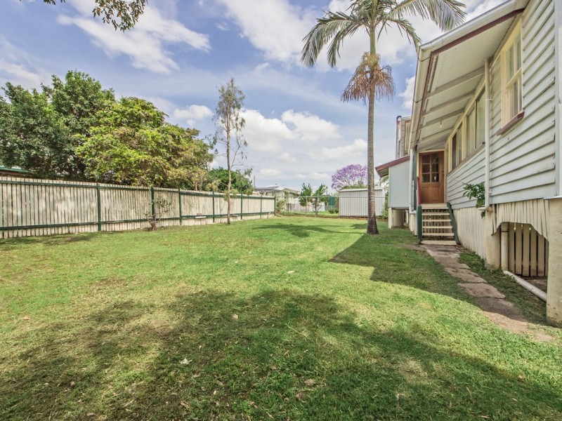 7 THOMAS STREET, Sadliers Crossing QLD 4305