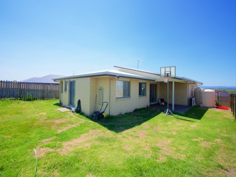 107 Sarah Drive, Yamanto QLD 4305