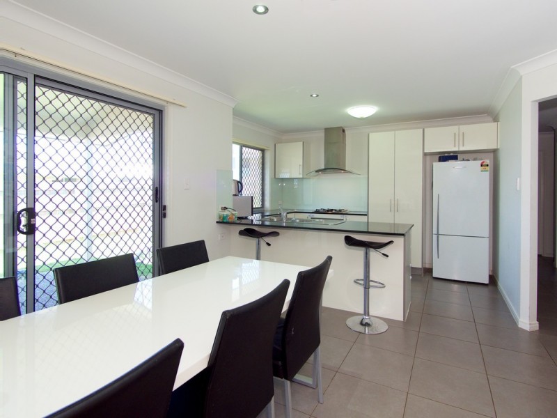 107 Sarah Drive, Yamanto QLD 4305