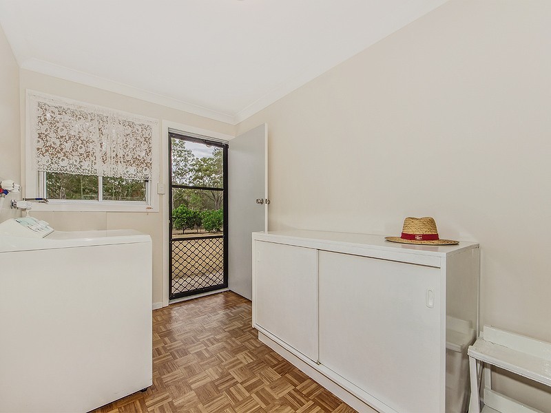 149 F HOLTS ROAD, Pine Mountain QLD 4306