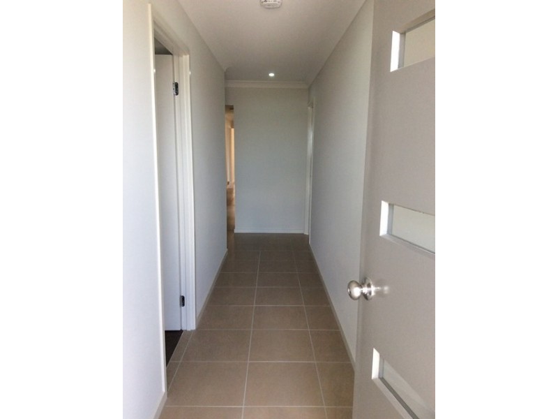 28 Stirling Circuit, Redbank Plains QLD 4301