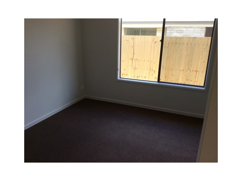 28 Stirling Circuit, Redbank Plains QLD 4301