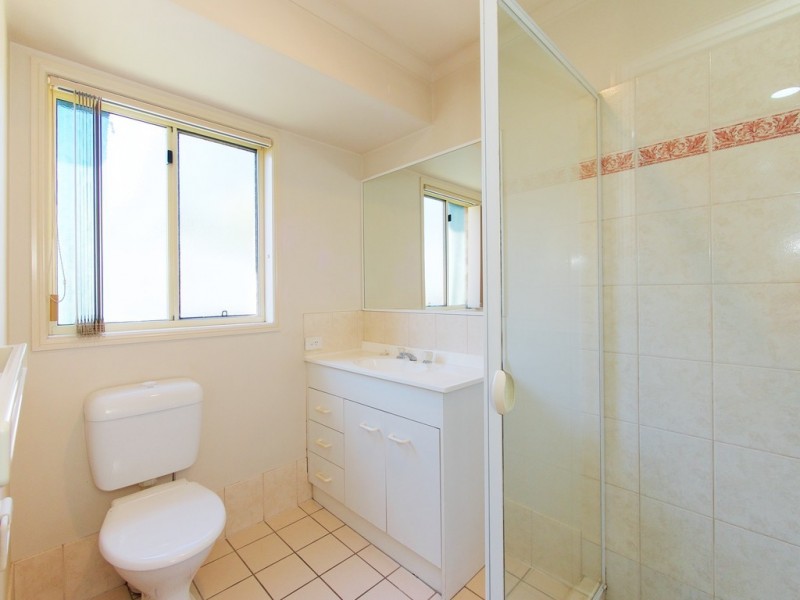 18 Rangeview Drive, Flinders View QLD 4305