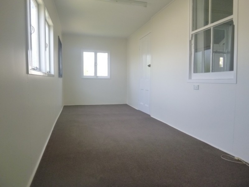 17 PARK STREET, Lowood QLD 4311