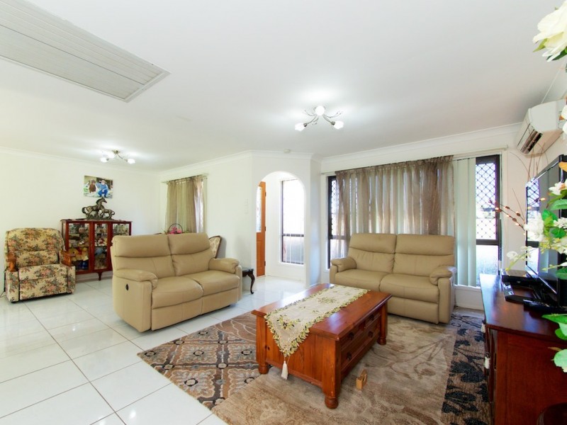 38 CARRALLUMA CRESCENT, Fernvale QLD 4306