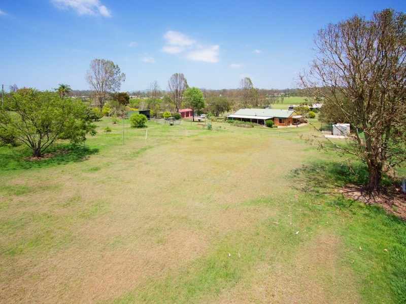 38 CARRALLUMA CRESCENT, Fernvale QLD 4306