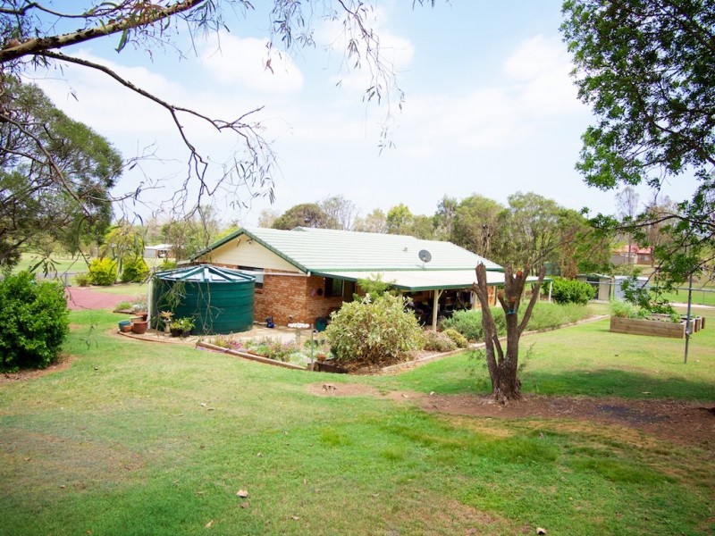 38 CARRALLUMA CRESCENT, Fernvale QLD 4306