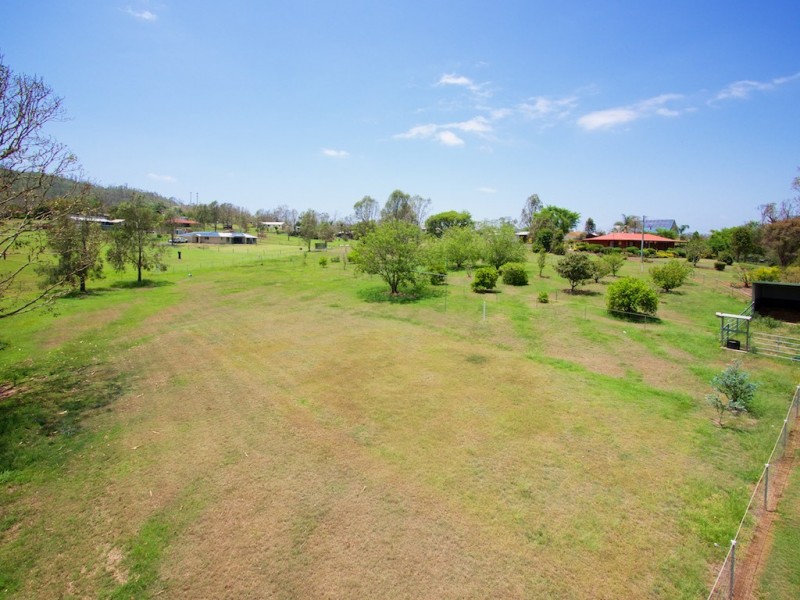 38 CARRALLUMA CRESCENT, Fernvale QLD 4306