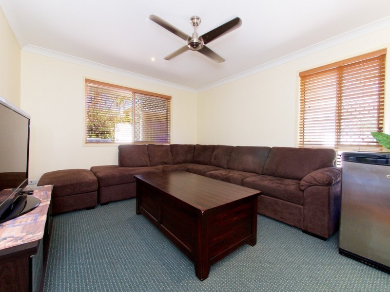 4 Notnel Court, Brassall QLD 4305