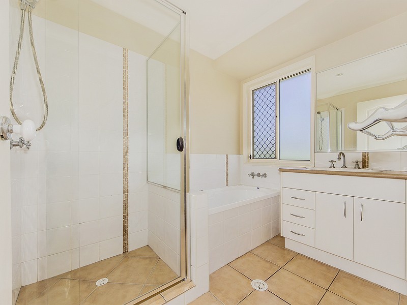 12 HARPENG DRIVE, Minden QLD 4311