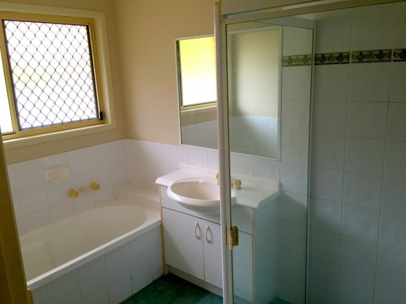 20 RAPANEA STREET, Moggill QLD 4070