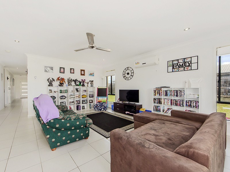 20 PEREGRINE DRIVE, Lowood QLD 4311