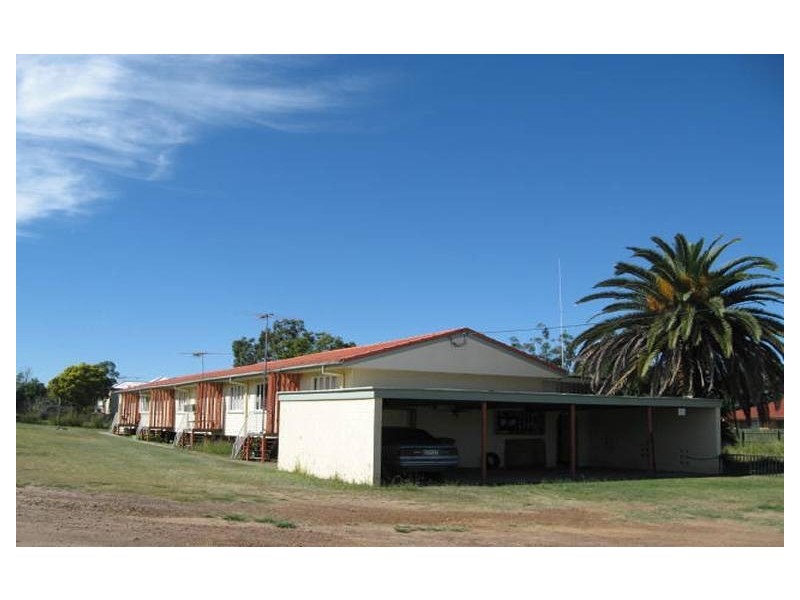 2 Daniel St, Lowood QLD 4311
