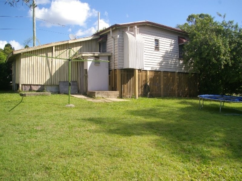 9 HOPETOWN STREET, Tivoli QLD 4305