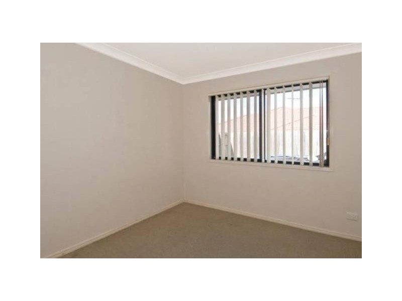 17 Elcock Street, Crestmead QLD 4132