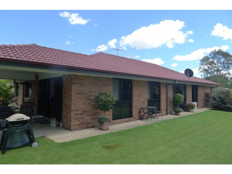 3 RUTHVEN COURT, Yamanto QLD 4305