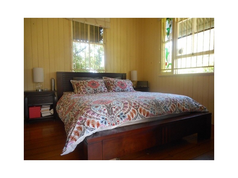 6 HERBERT STREET, Sadliers Crossing QLD 4305