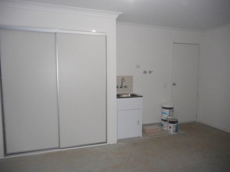 4 HUNTINGDALE STREET, Leichhardt QLD 4305