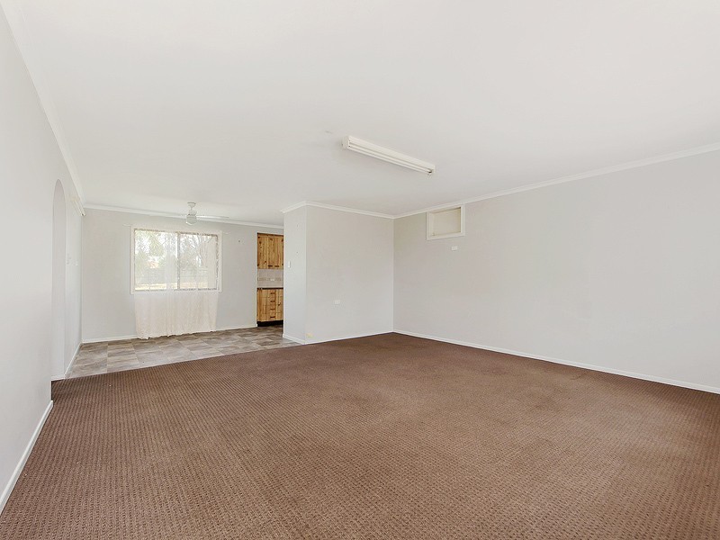 39 CLIVE STREET, Fernvale QLD 4306