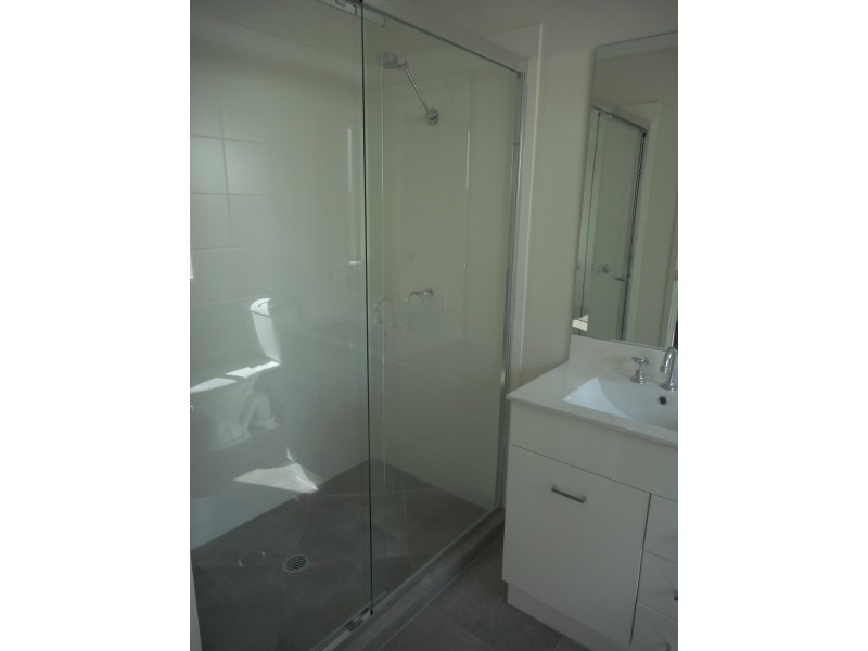 13 HUNTINGDALE STREET, Leichhardt QLD 4305