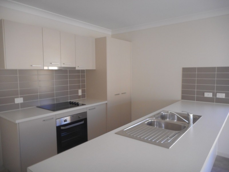 13 HUNTINGDALE STREET, Leichhardt QLD 4305