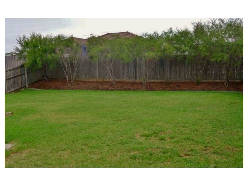 12 BOSSWOOD COURT, Yamanto QLD 4305