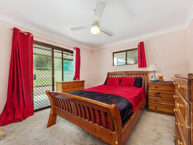 2 RESERVOIR ROAD, Lowood QLD 4311