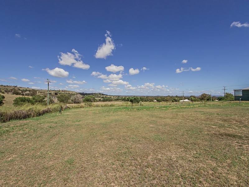 2 RESERVOIR ROAD, Lowood QLD 4311