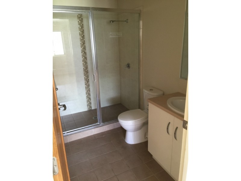 1/11 Galah Street, Churchill QLD 4305