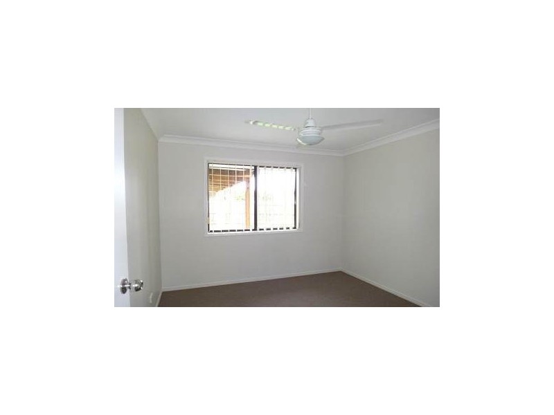 11 ANNA DRIVE, Raceview QLD 4305