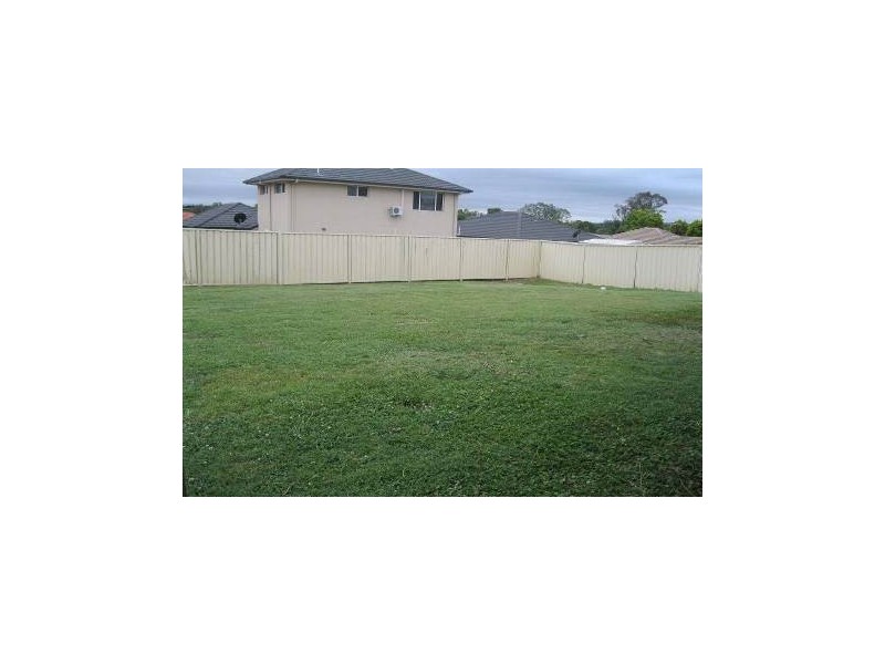 11 ANNA DRIVE, Raceview QLD 4305